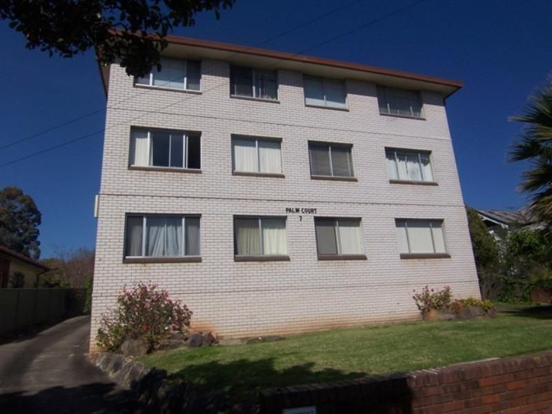 2 bedrooms Apartment / Unit / Flat in 10/7 Alice Street HARRIS PARK NSW, 2150
