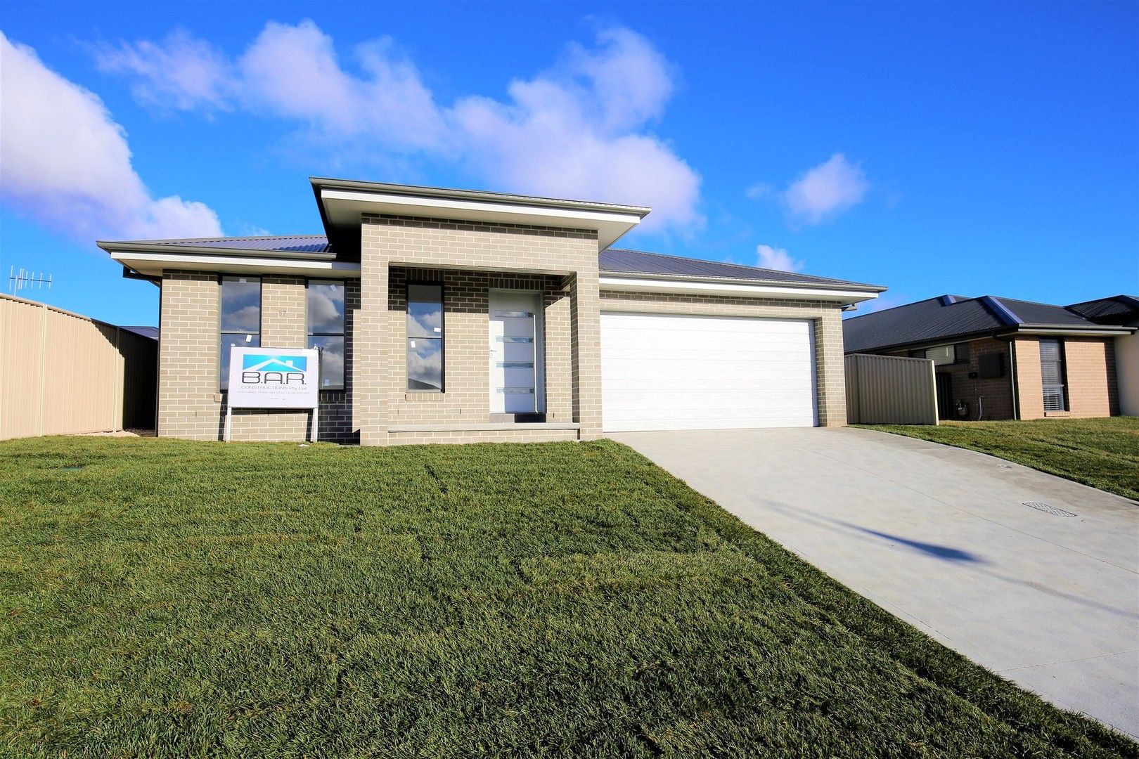 4 bedrooms House in 57 Emerald Drive KELSO NSW, 2795