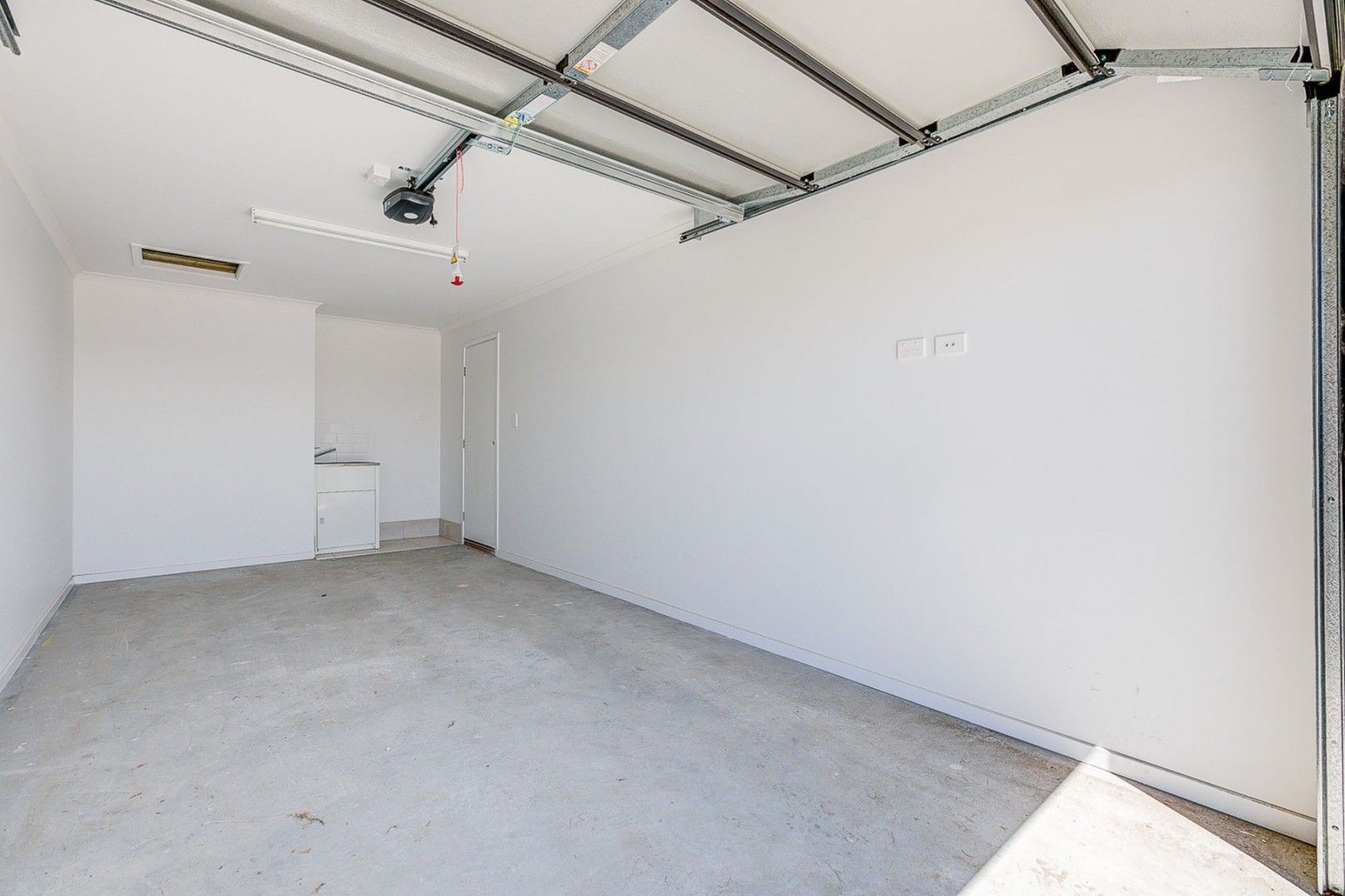 2/19 Montana Circuit Logan Reserve QLD 4133 Duplex For Rent Domain