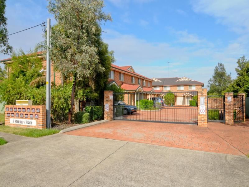 13/9 Stanbury Avenue, QUAKERS HILL NSW 2763, Image 1