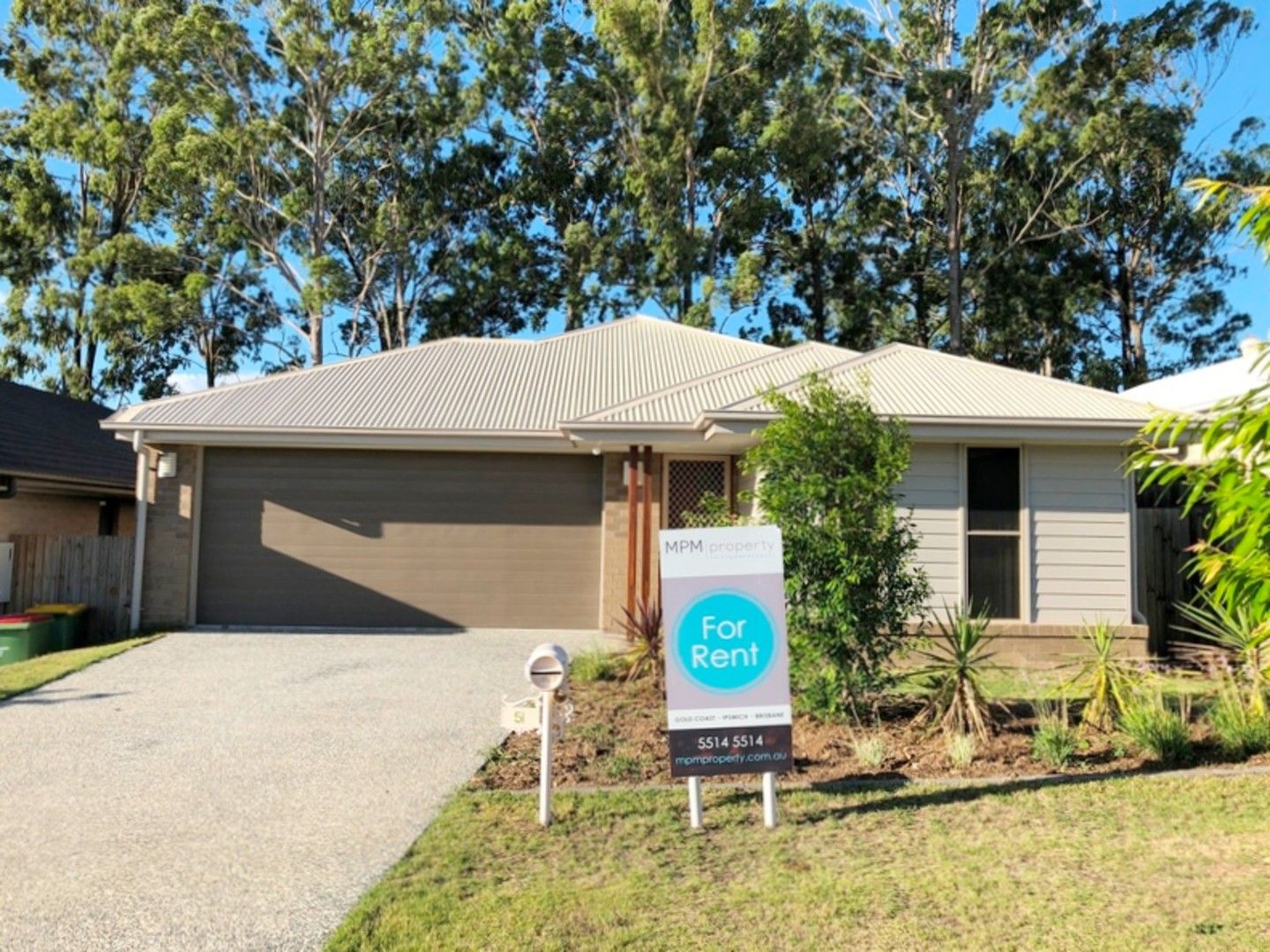 4 bedrooms House in 5 Milbrook Crescent PIMPAMA QLD, 4209
