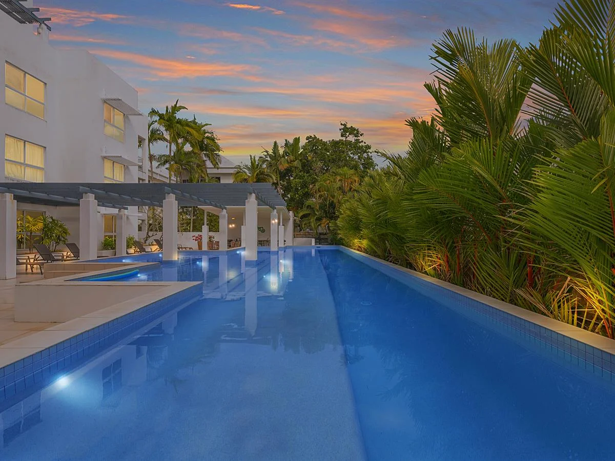 Additional image 9 of 2/199-201 Lake Street, Cairns North QLD 4870