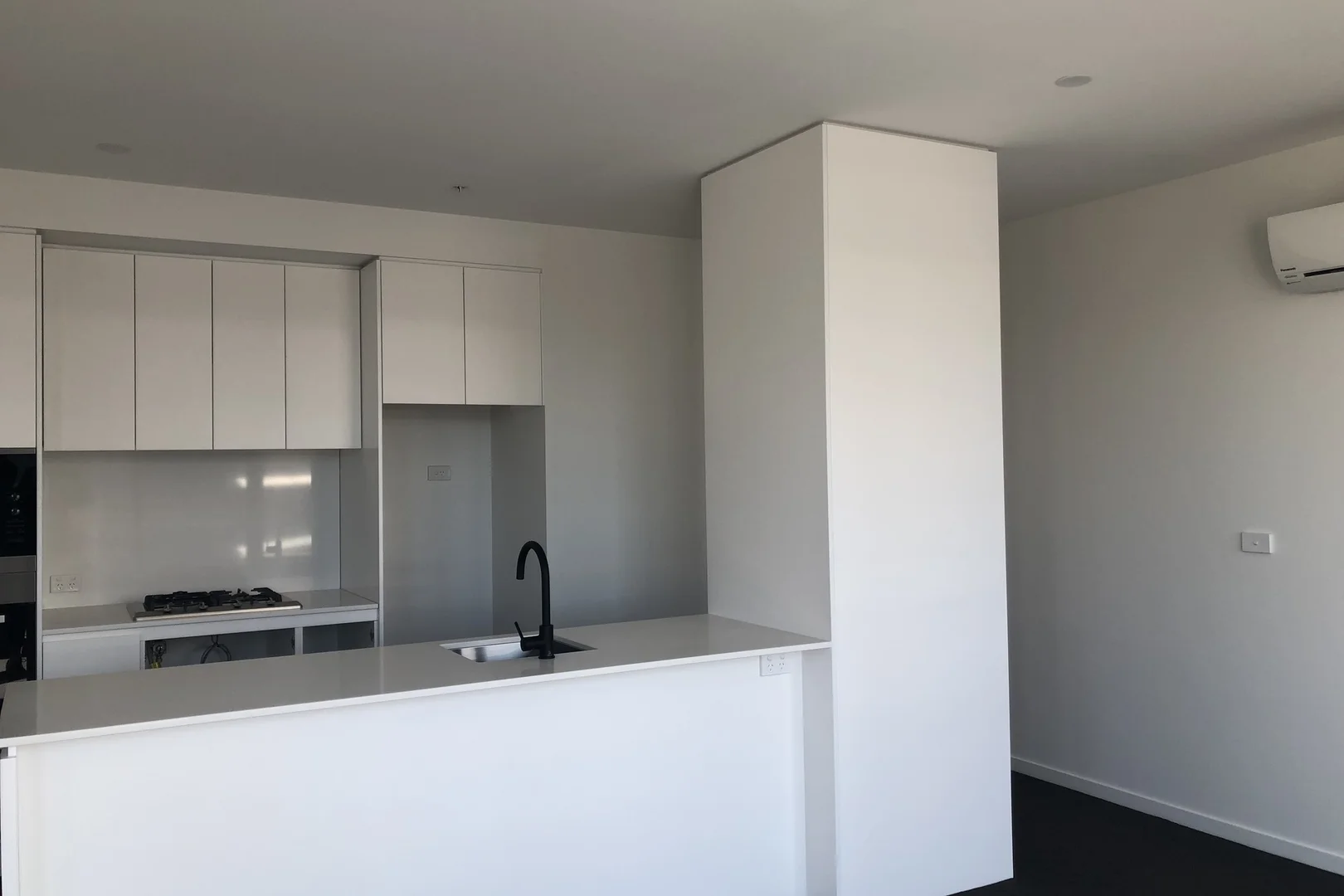 Additional image 3 of 301/464 King Street, Newcastle West NSW 2302