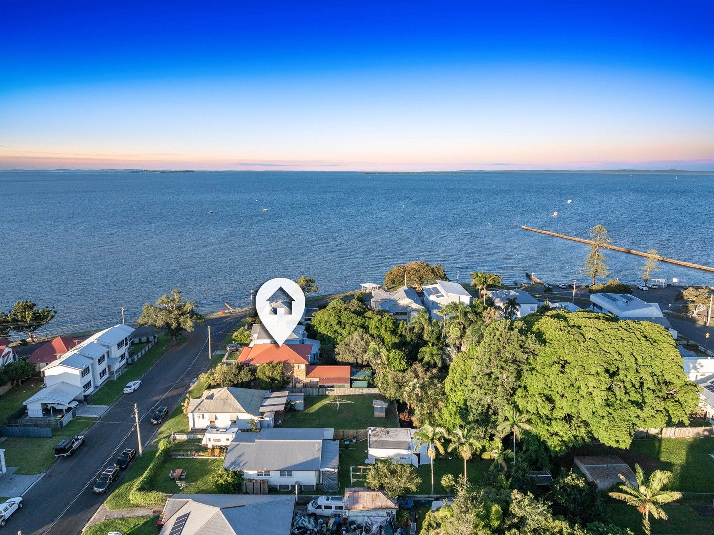 10 Alkoomie Street, Wynnum QLD 4178, Image 1