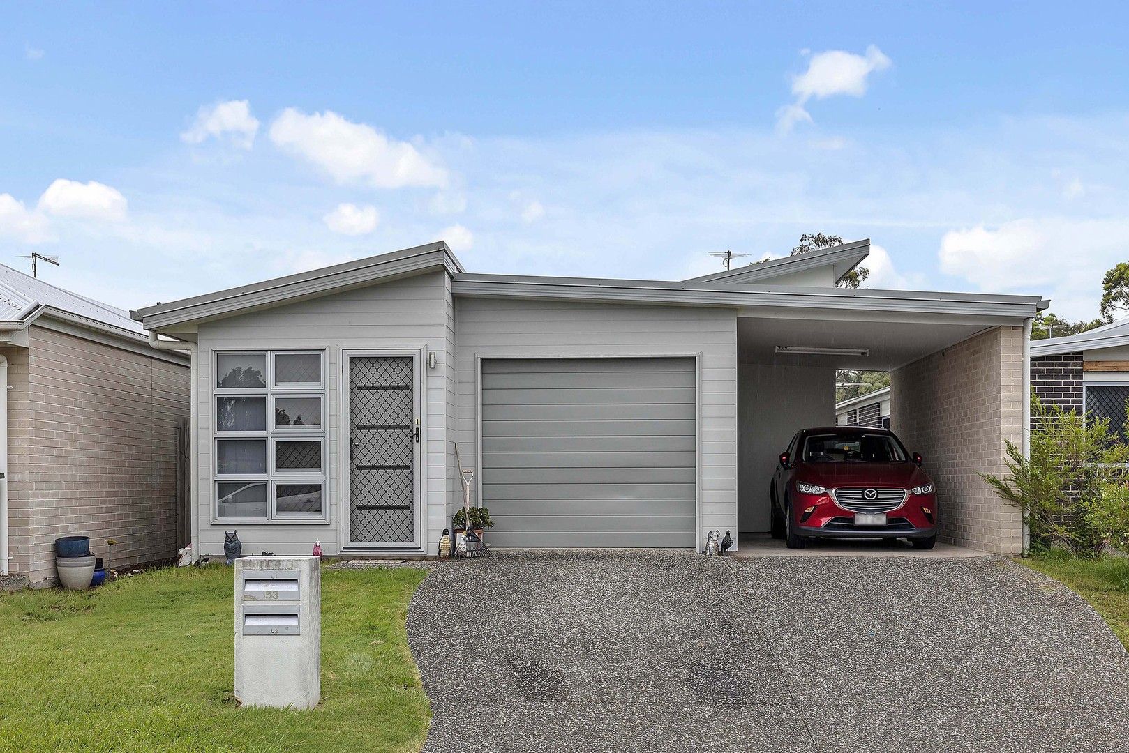 4 bedrooms Duplex in 53 Jones Street ROTHWELL QLD, 4022