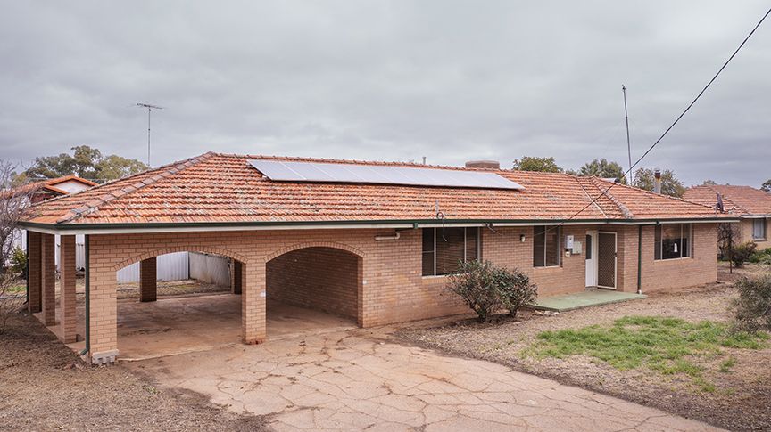 1 Young Avenue, Kondinin WA 6367, Image 0