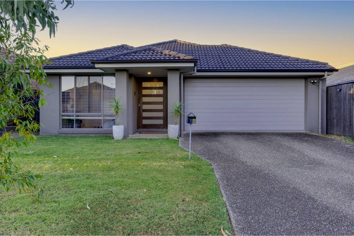 Picture of 11 Ravensbourne Crescent, NORTH LAKES QLD 4509