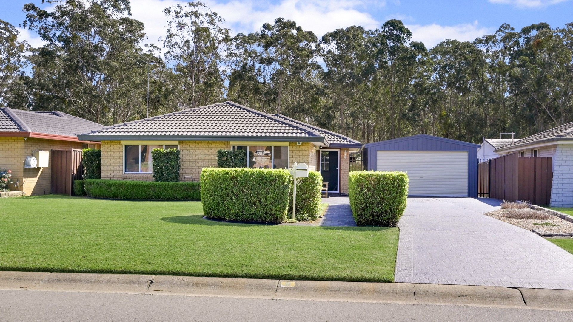 4 bedrooms House in 9 Cobbity Avenue WERRINGTON DOWNS NSW, 2747