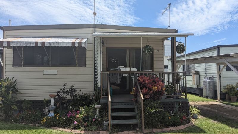 2 bedrooms House in 127/319 Bradman Avenue MAROOCHYDORE QLD, 4558