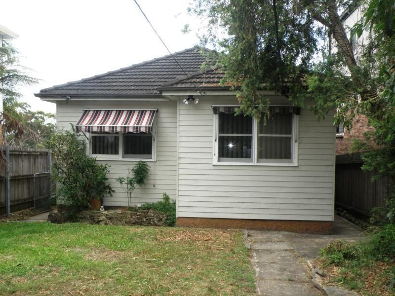 24 Villiers Road, Padstow Heights NSW 2211, Image 0