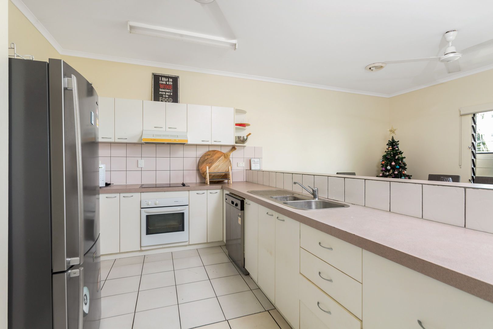 8/3-5 Merkur Court, Larrakeyah NT 0820, Image 2