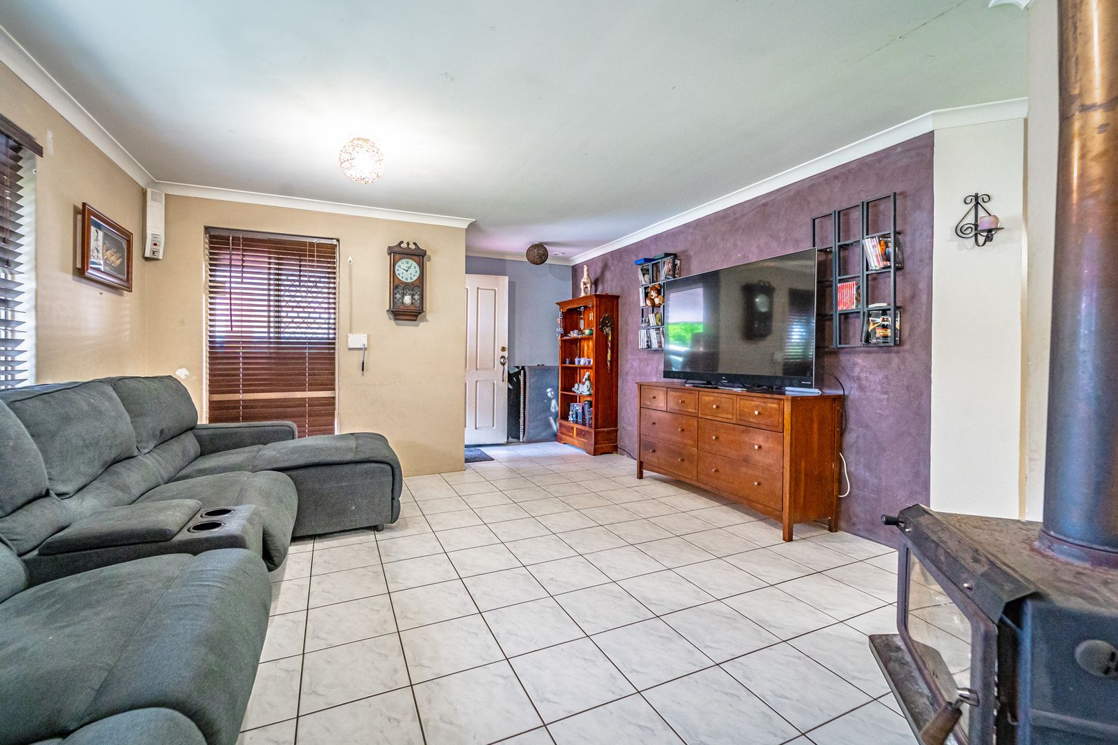 15 Jurien Close, Warnbro WA 6169, Image 2