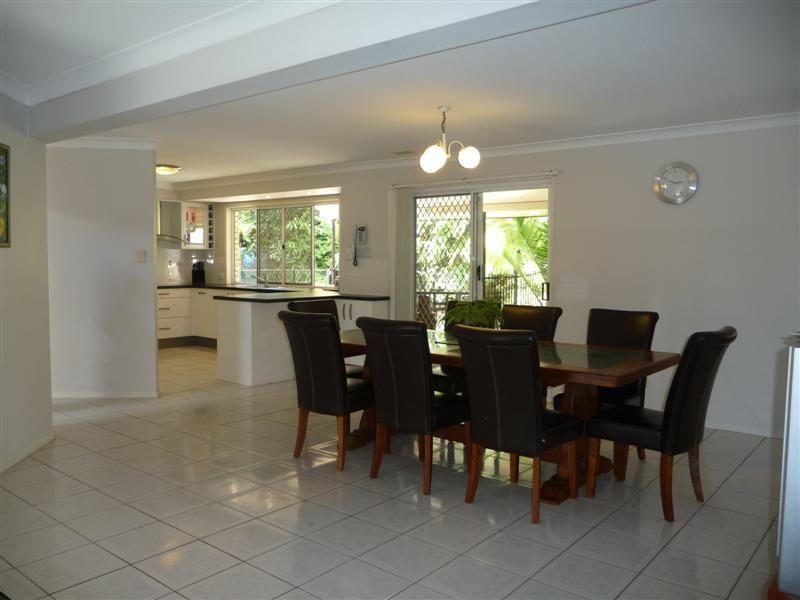 6 Picasso Place, MACKENZIE QLD 4156, Image 2