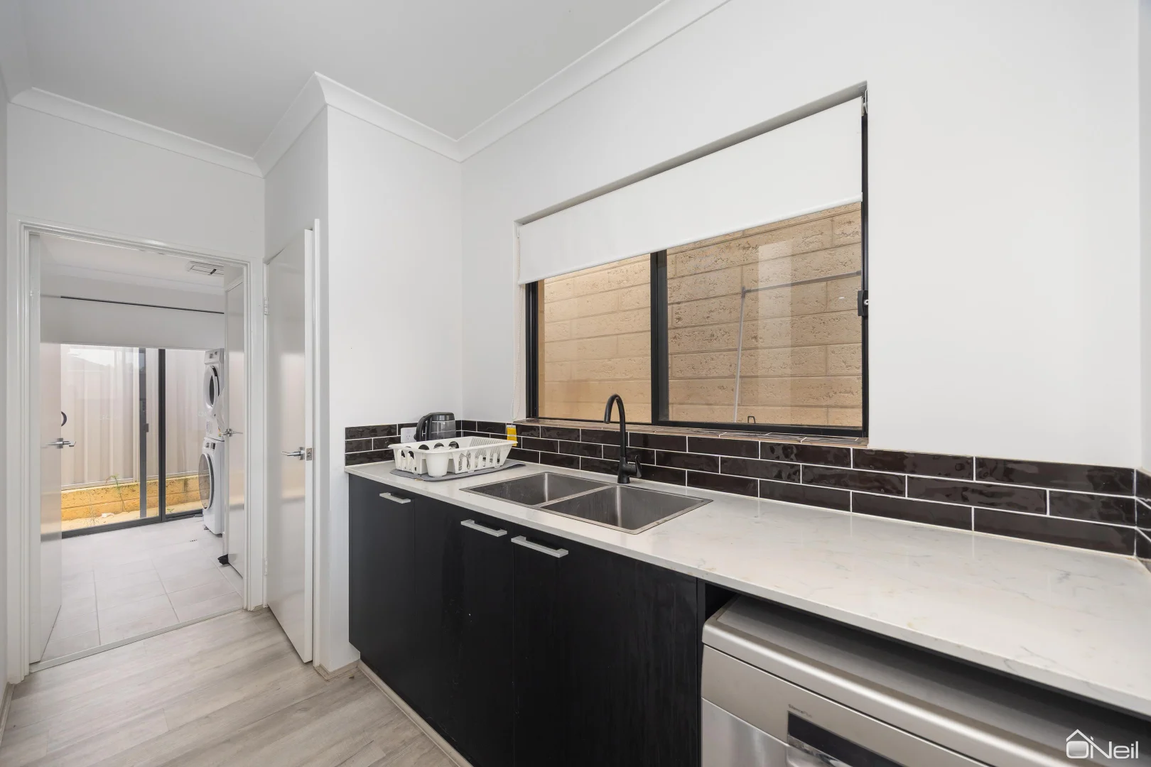 Additional image 8 of 15 Desiree Street, Hammond Park WA 6164