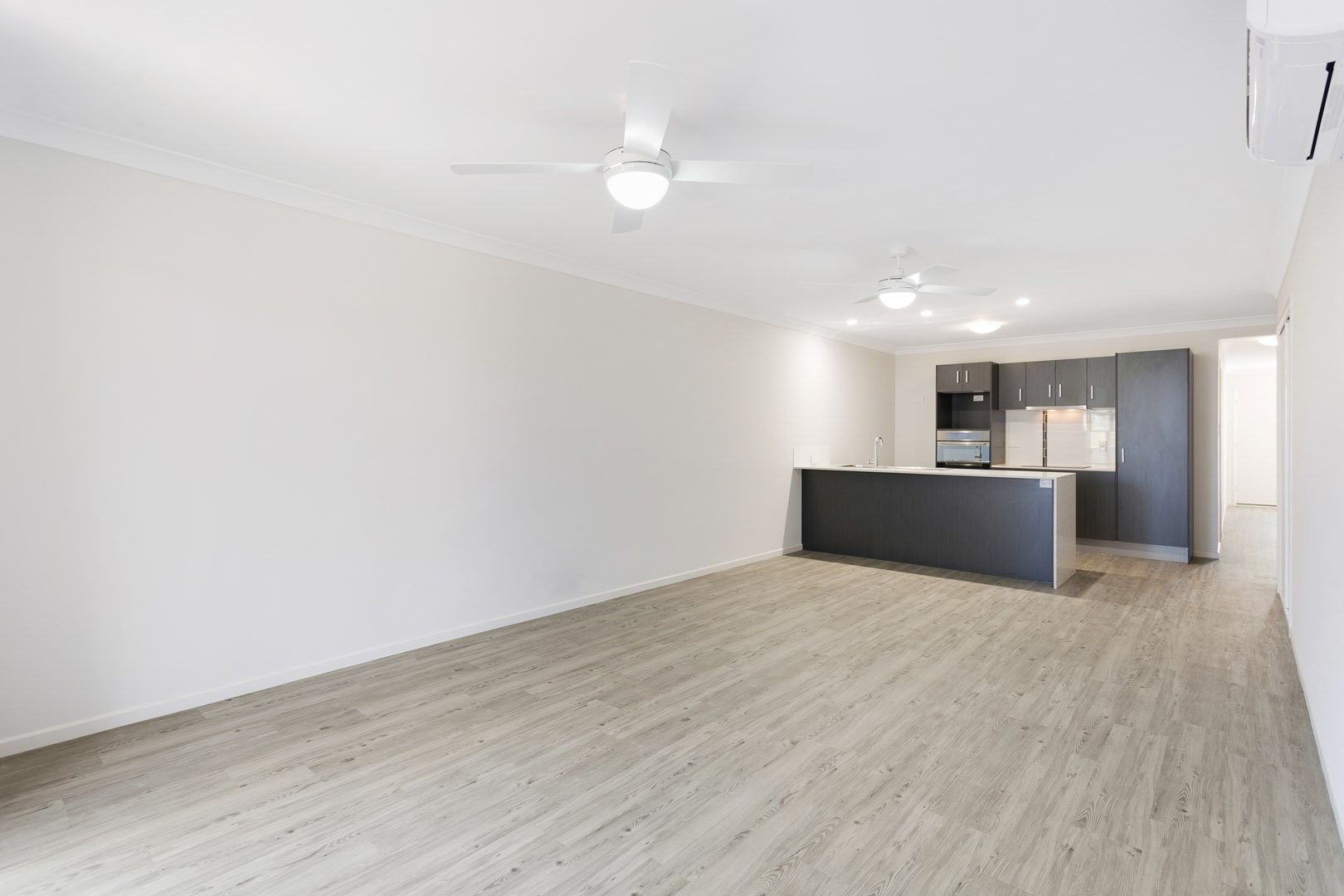 1/1B Llewellyn St, Centenary Heights QLD 4350, Image 1