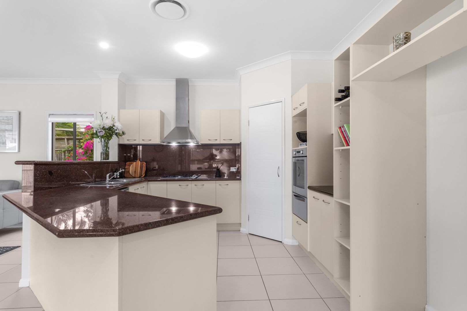 1 Asciano Place, Bridgeman Downs QLD 4035, Image 2