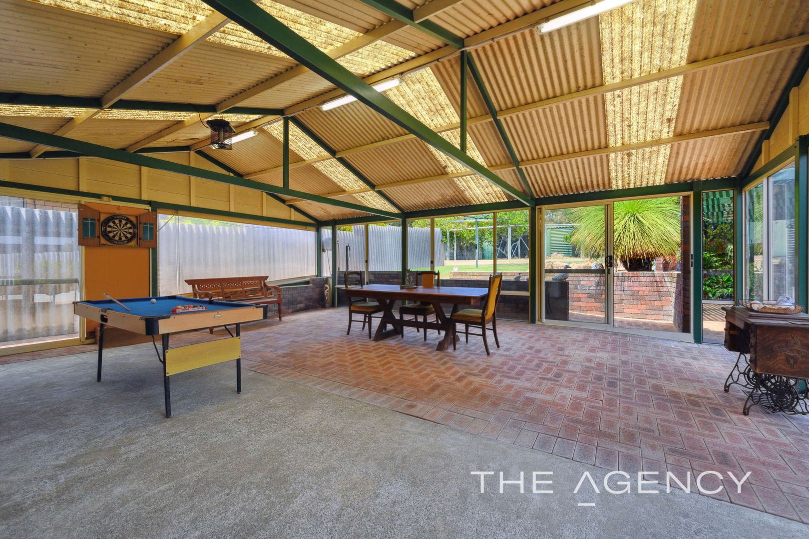 134 Camberwarra Drive, Craigie WA 6025, Image 2