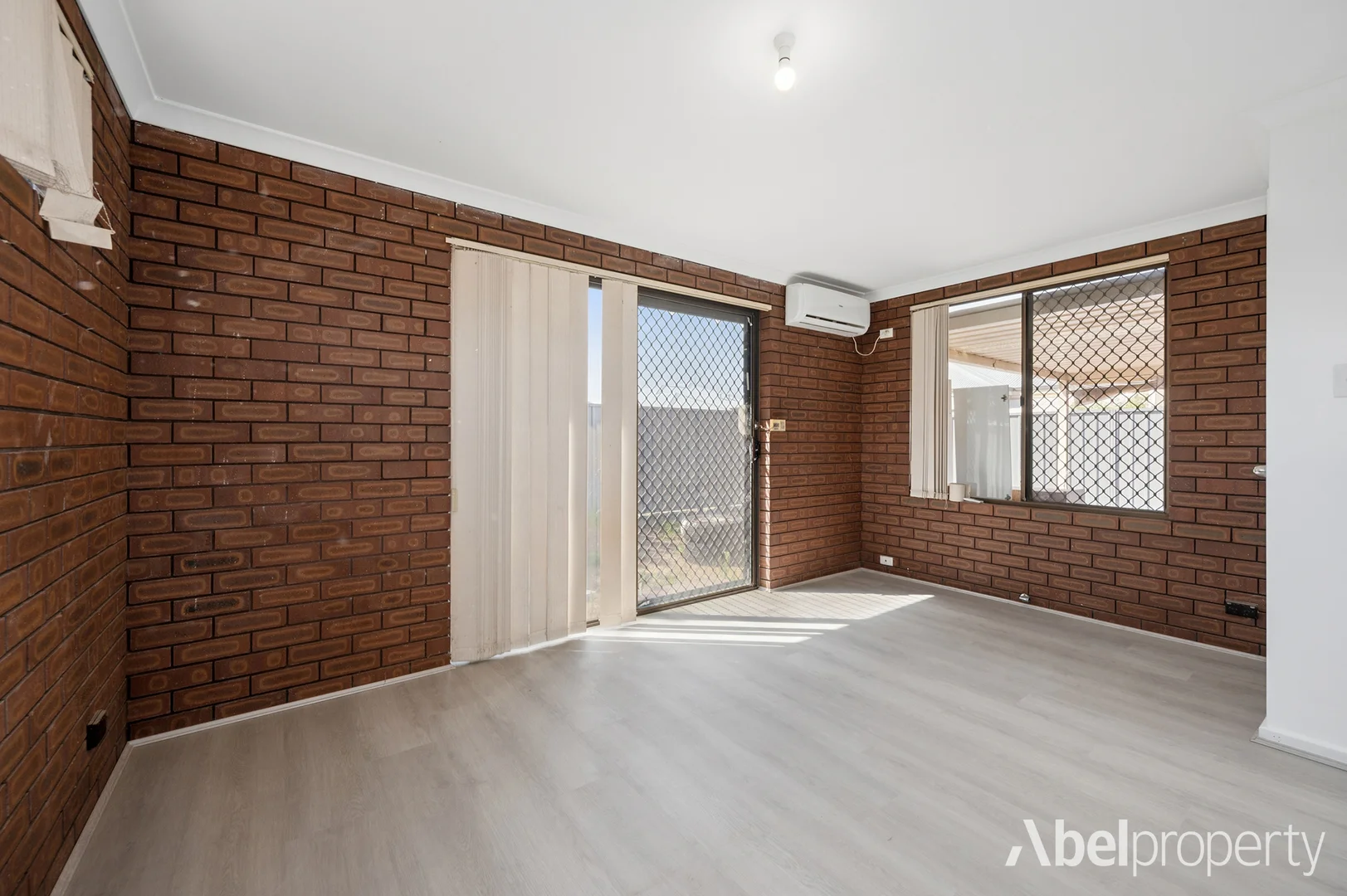 Additional image 18 of 19 Gild Street, Cloverdale WA 6105