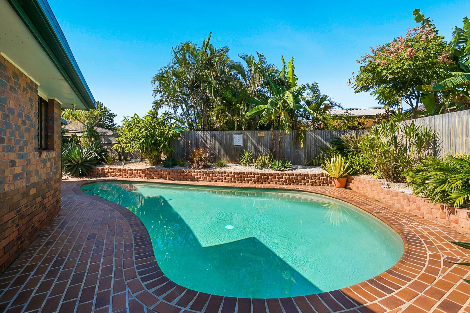 2 Gwingarra Street, Wellington Point QLD 4160, Image 2