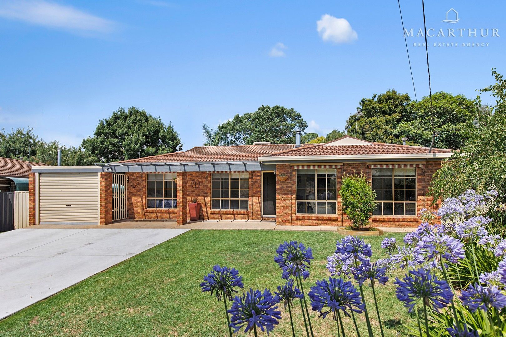 4 Patey Close, Ashmont NSW 2650, Image 0