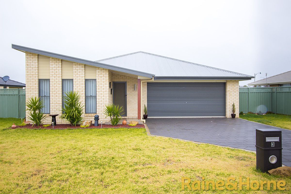 3 Argyle Avenue, Dubbo NSW 2830, Image 0