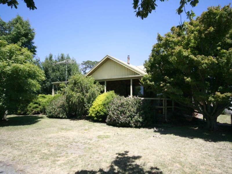 525 Mcdonalds Track, Mountain View Property History & Address