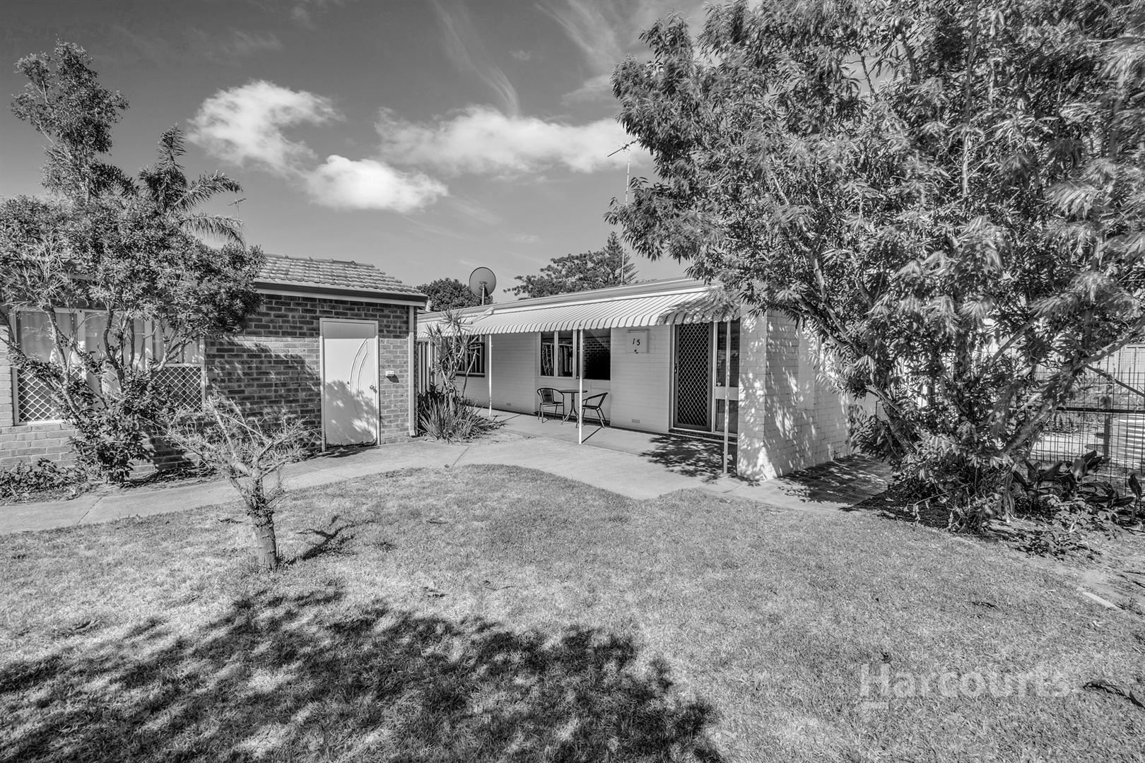 15 Dadger Street, Dudley Park WA 6210, Image 0