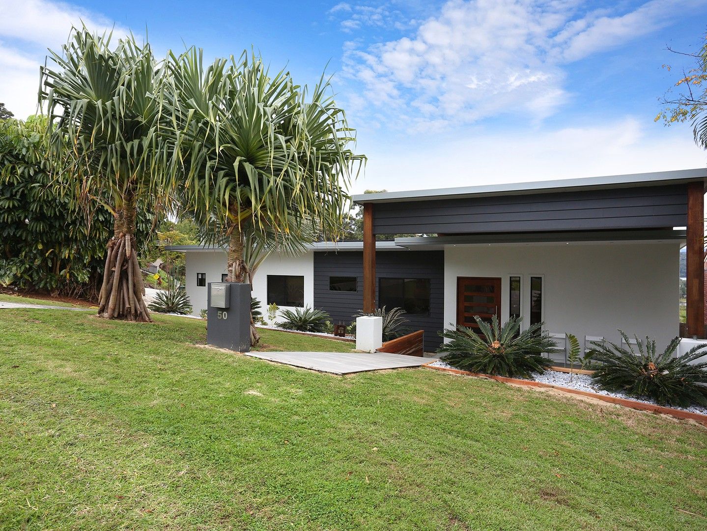 50 Hillcrest Avenue, Tweed Heads South NSW 2486, Image 0