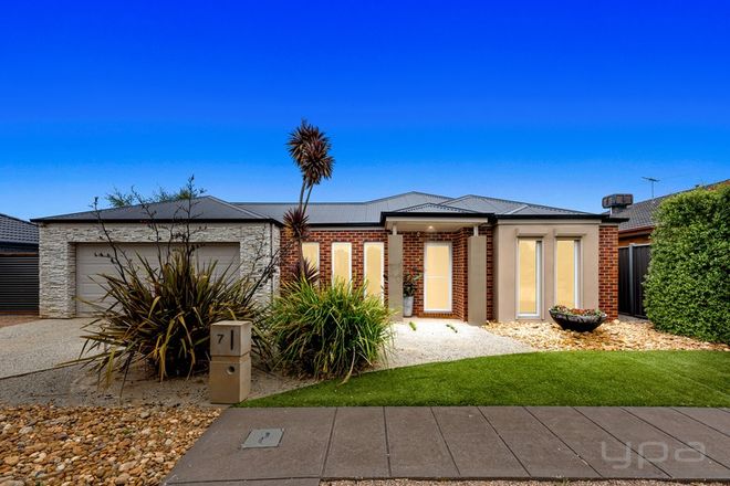 Picture of 7 Hindmarsh Drive, MANOR LAKES VIC 3024