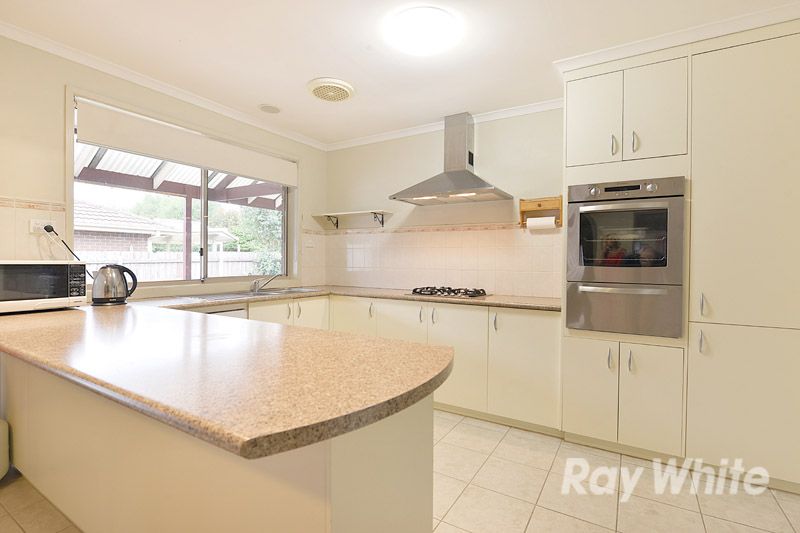 36 Florence Avenue, Berwick VIC 3806, Image 1