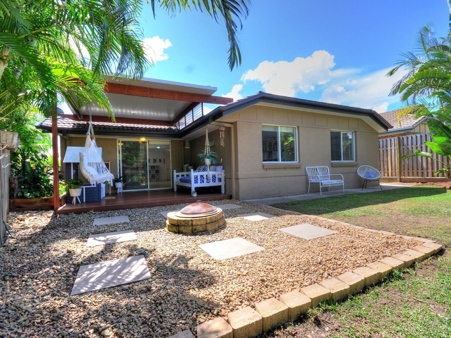 3 bedrooms House in 35 Leviathan Drive MUDGEERABA QLD, 4213