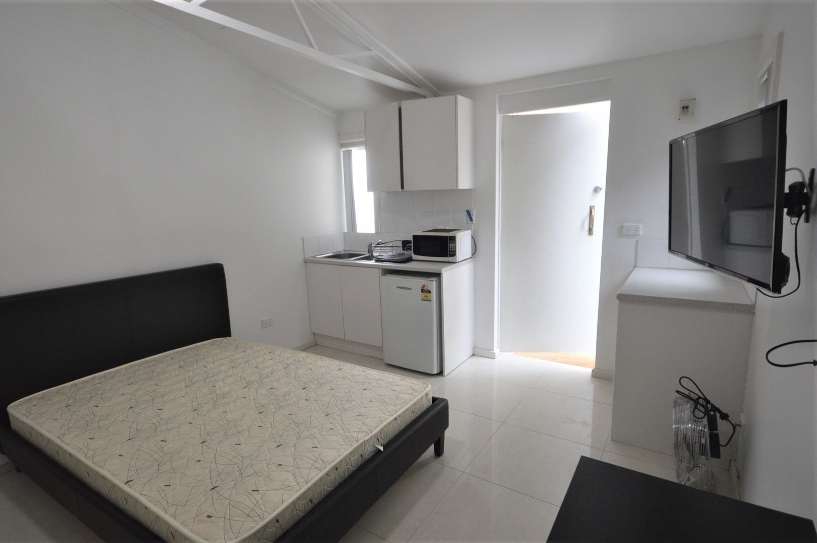 Studio in 3/14 Brunswick Parade, ASHFIELD NSW, 2131