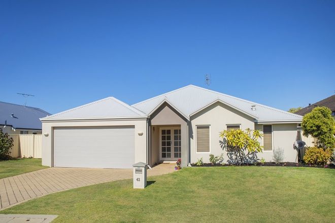 Picture of 42 Seahorse Crescent, GEOGRAPHE WA 6280