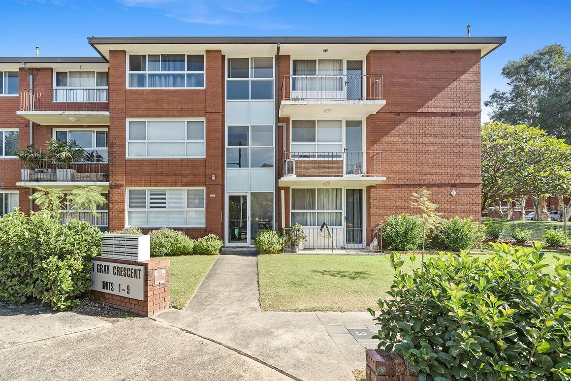 Picture of 8/1 Gray Crescent, EASTLAKES NSW 2018