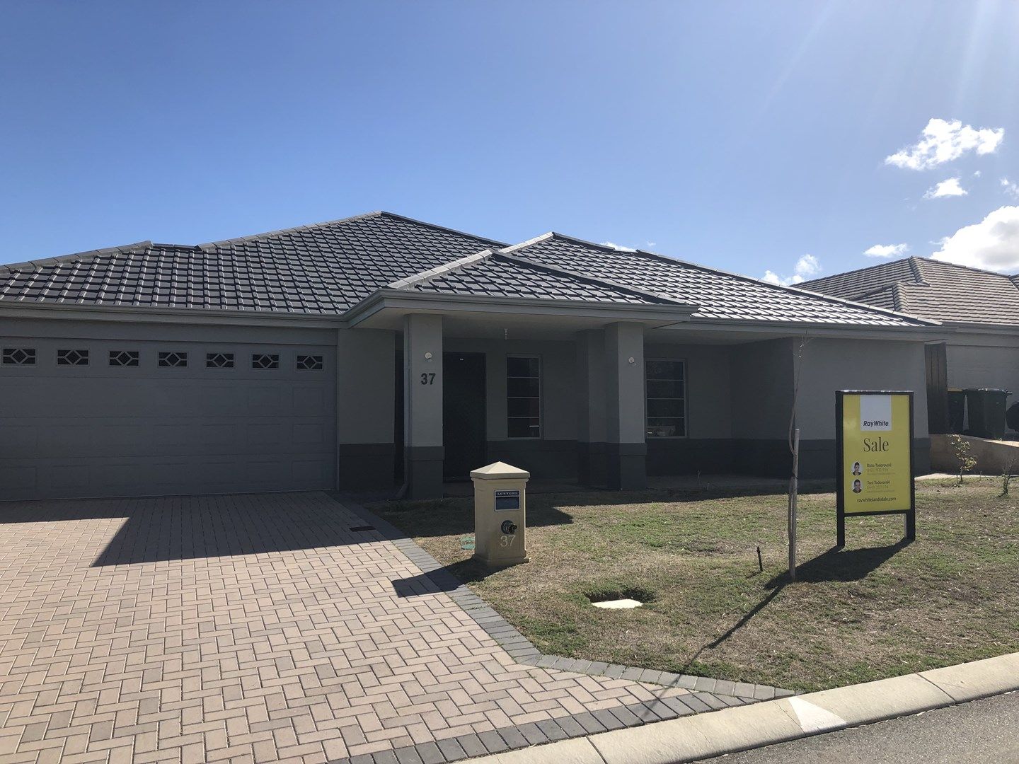 37 Sissinghurst Crescent, Landsdale WA 6065, Image 0