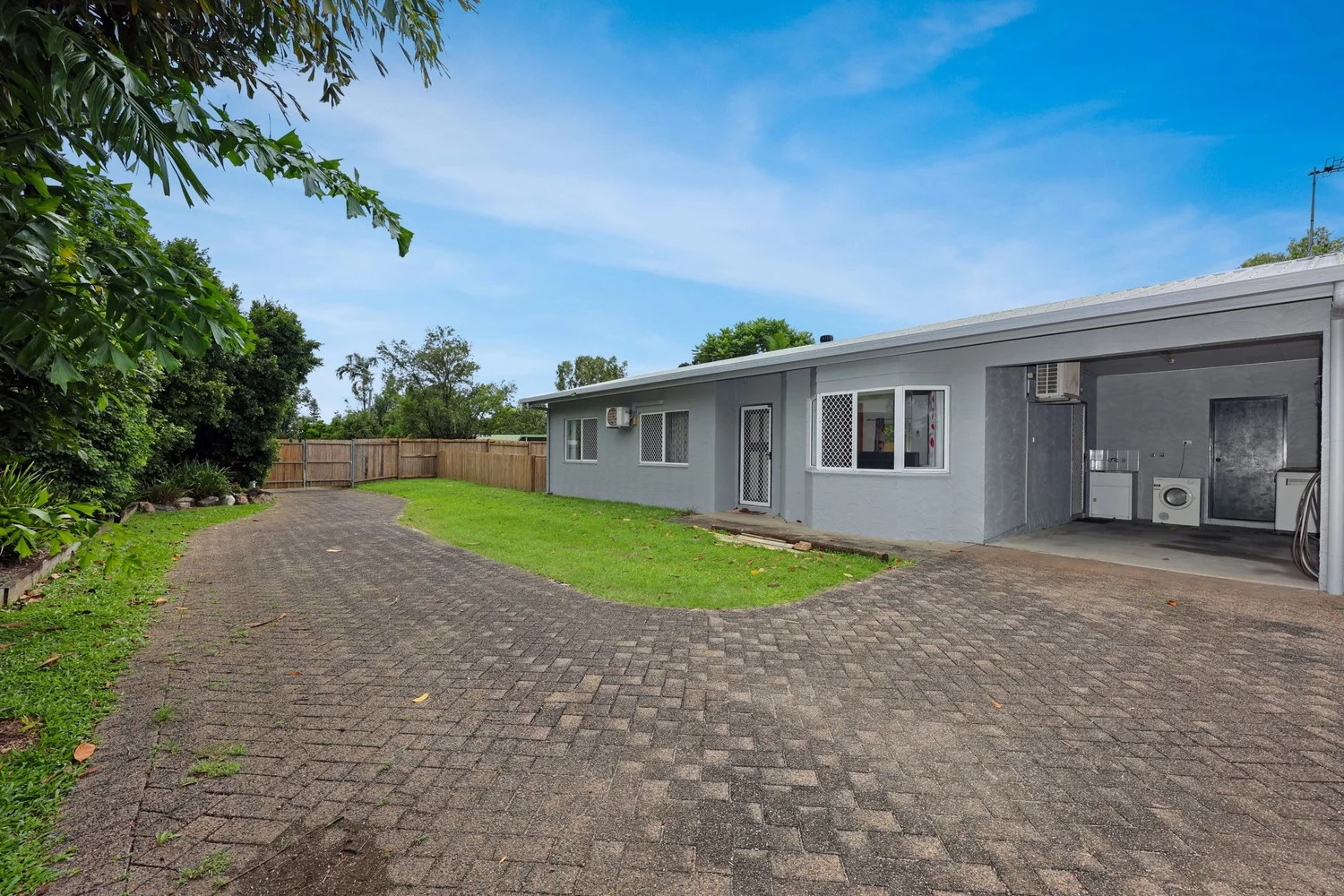 Additional image 3 of 1/3 Pandora Close, Bentley Park QLD 4869