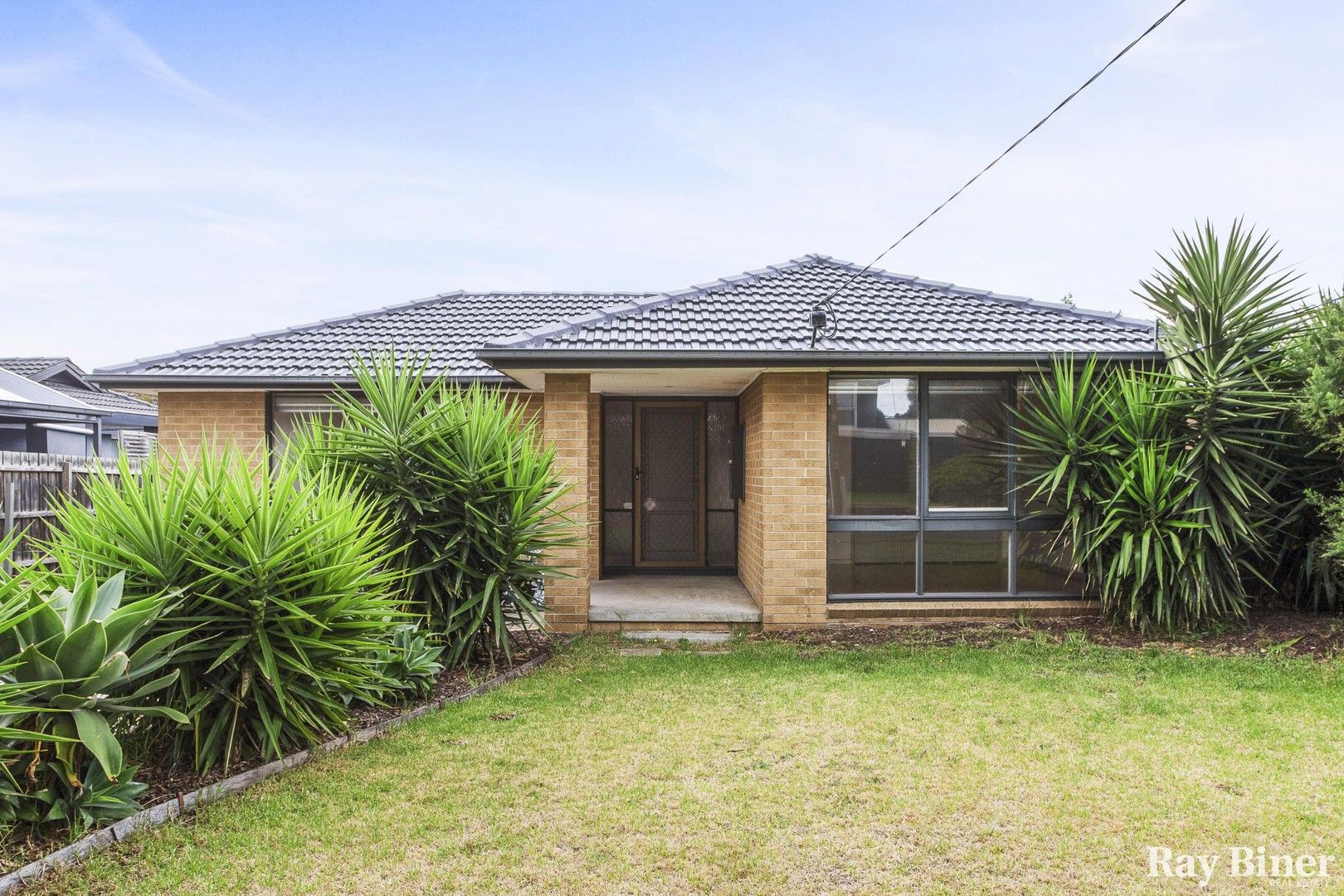 4 Snaefell Crescent, Gladstone Park VIC 3043, Image 0