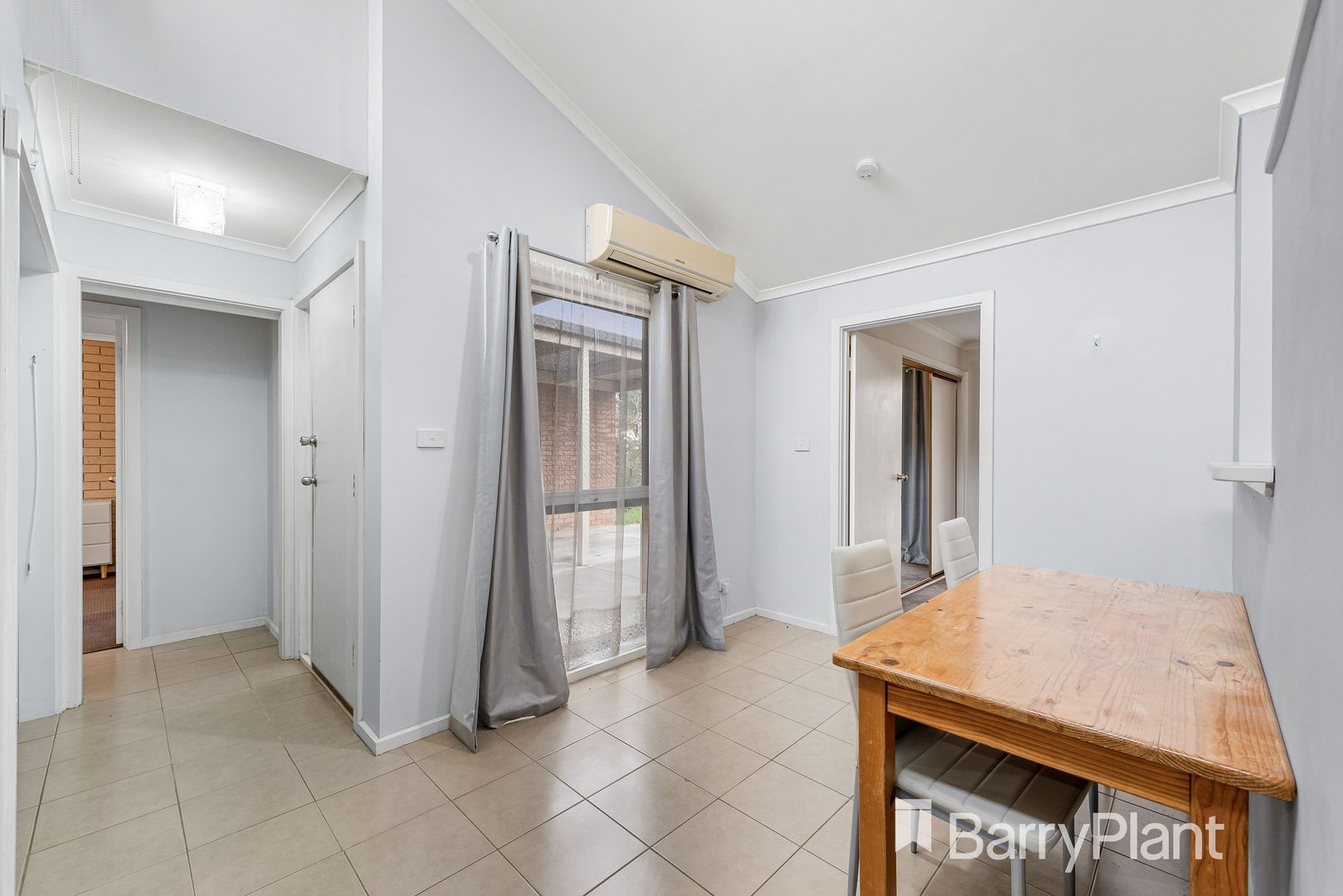 3/20-24 Courtney Avenue, Hoppers Crossing VIC 3029, Image 2