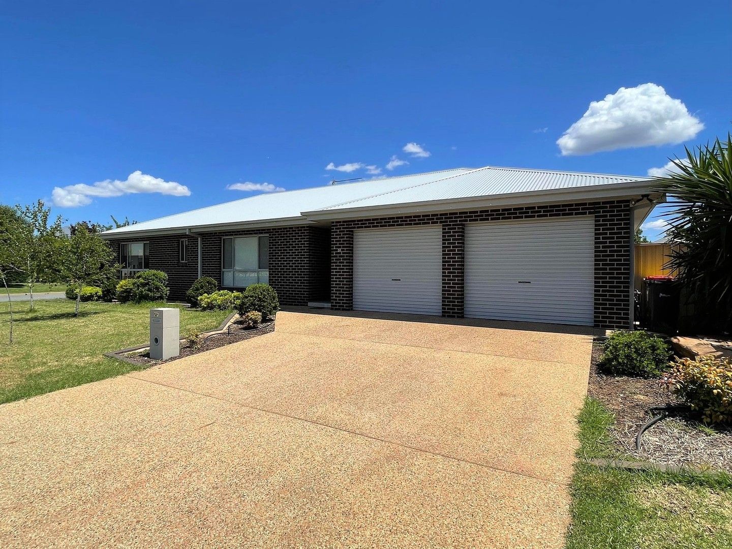 3 bedrooms House in 51 Hillam Drive GRIFFITH NSW, 2680