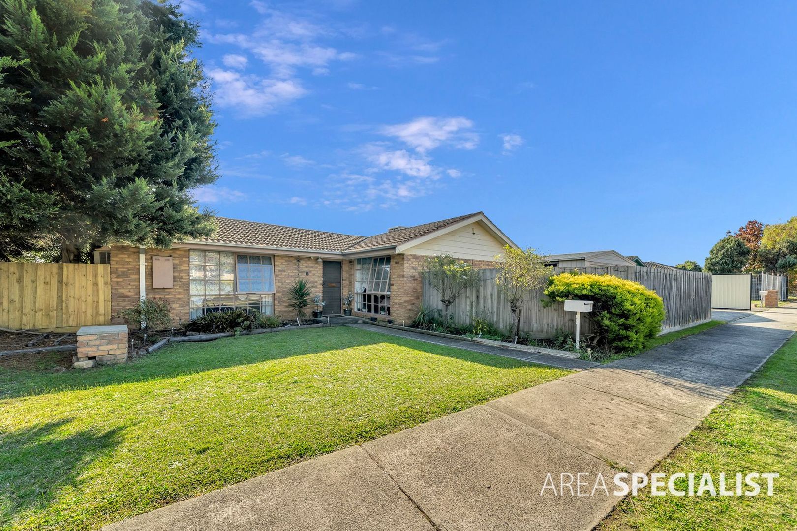 7 Willow Drive, Hampton Park Property History & Address Research Domain