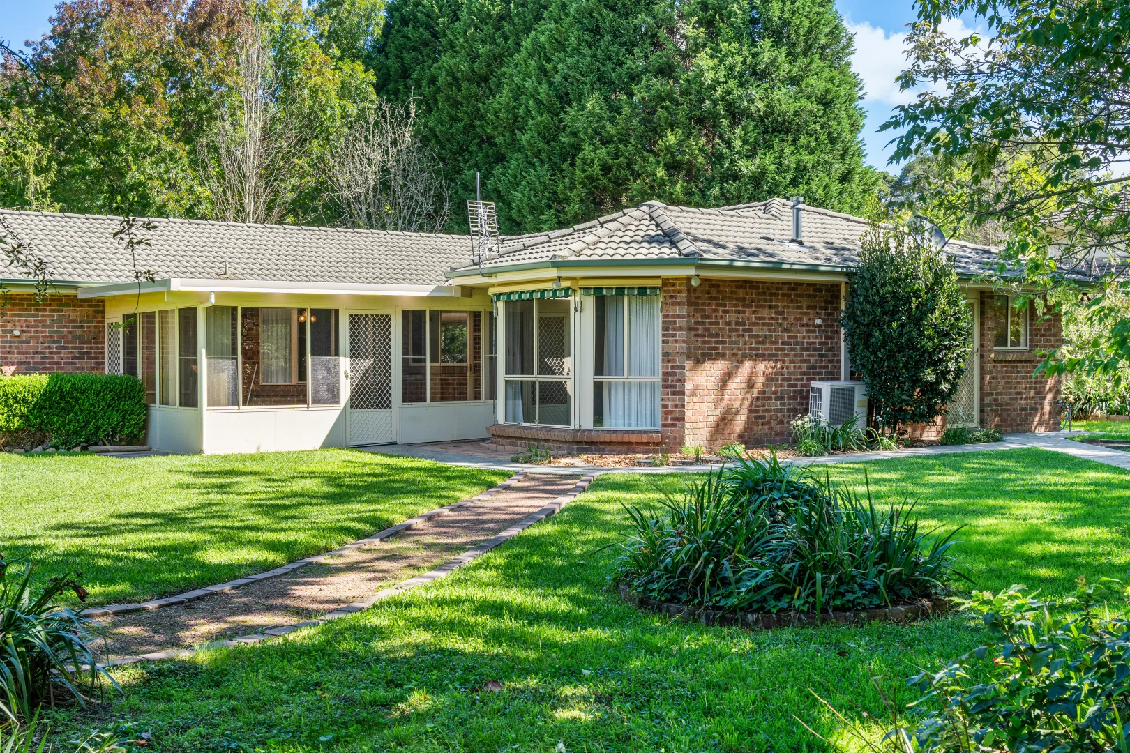 Additional image 16 of 11 Cypress Parade, Bowral NSW 2576