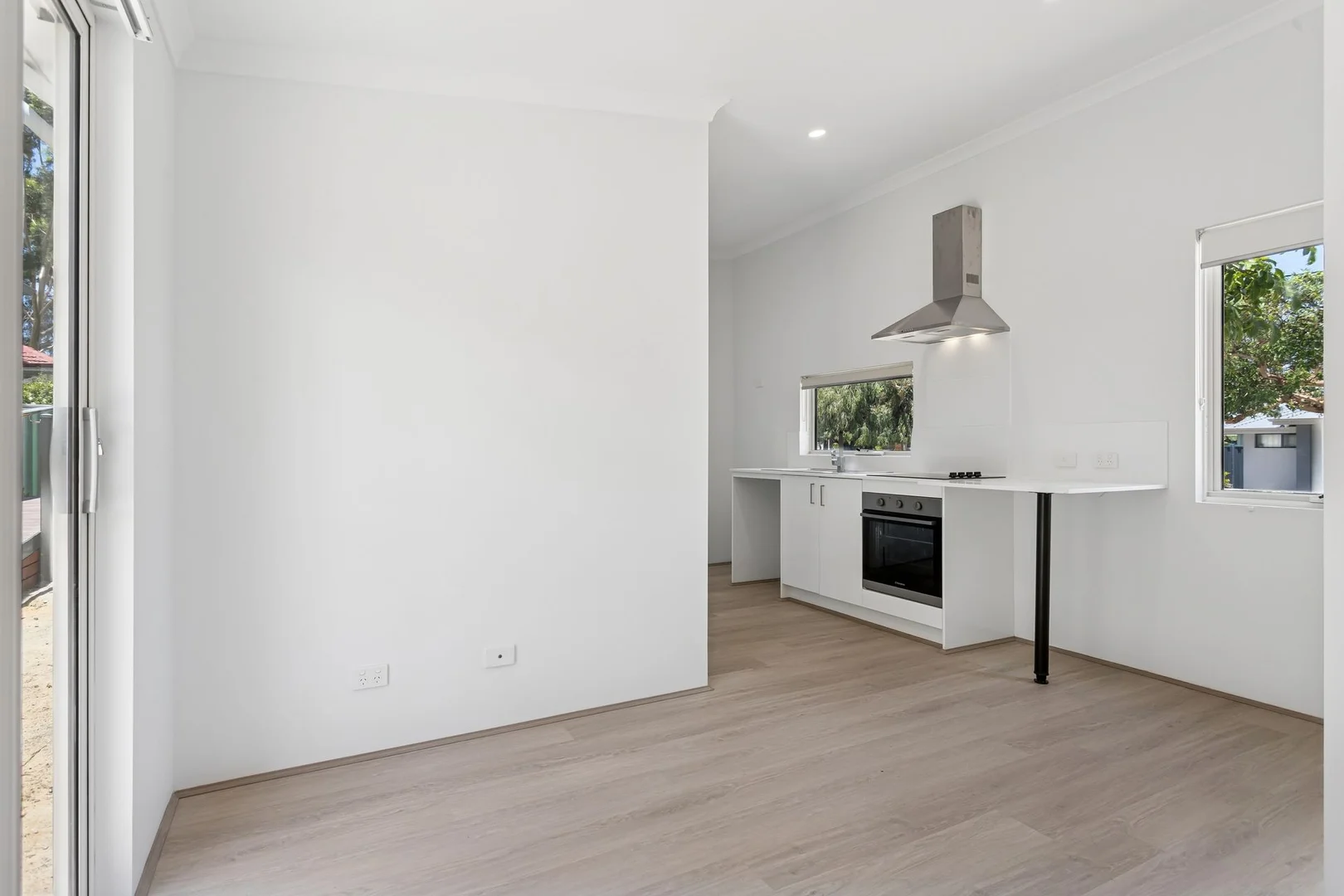 Additional image 5 of 43 Barnsley Street, Queens Park WA 6107