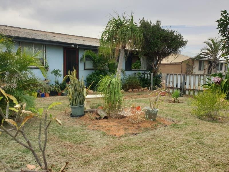 5 Crossland Street, Carnarvon WA 6701, Image 2