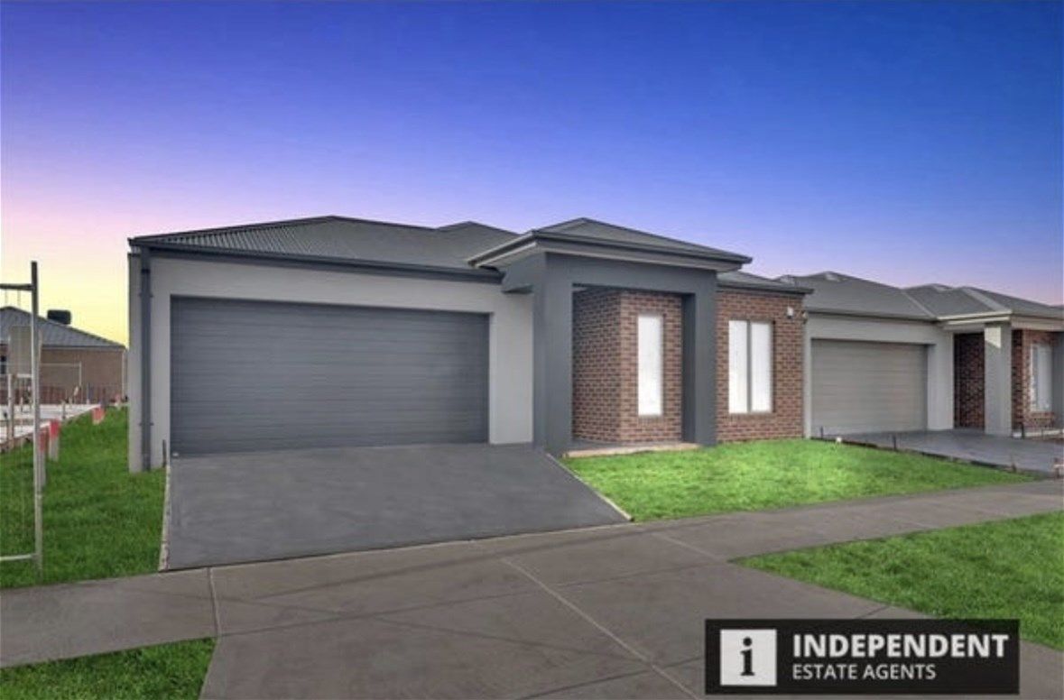4 bedrooms House in 34 Trudeau Road MELTON SOUTH VIC, 3338