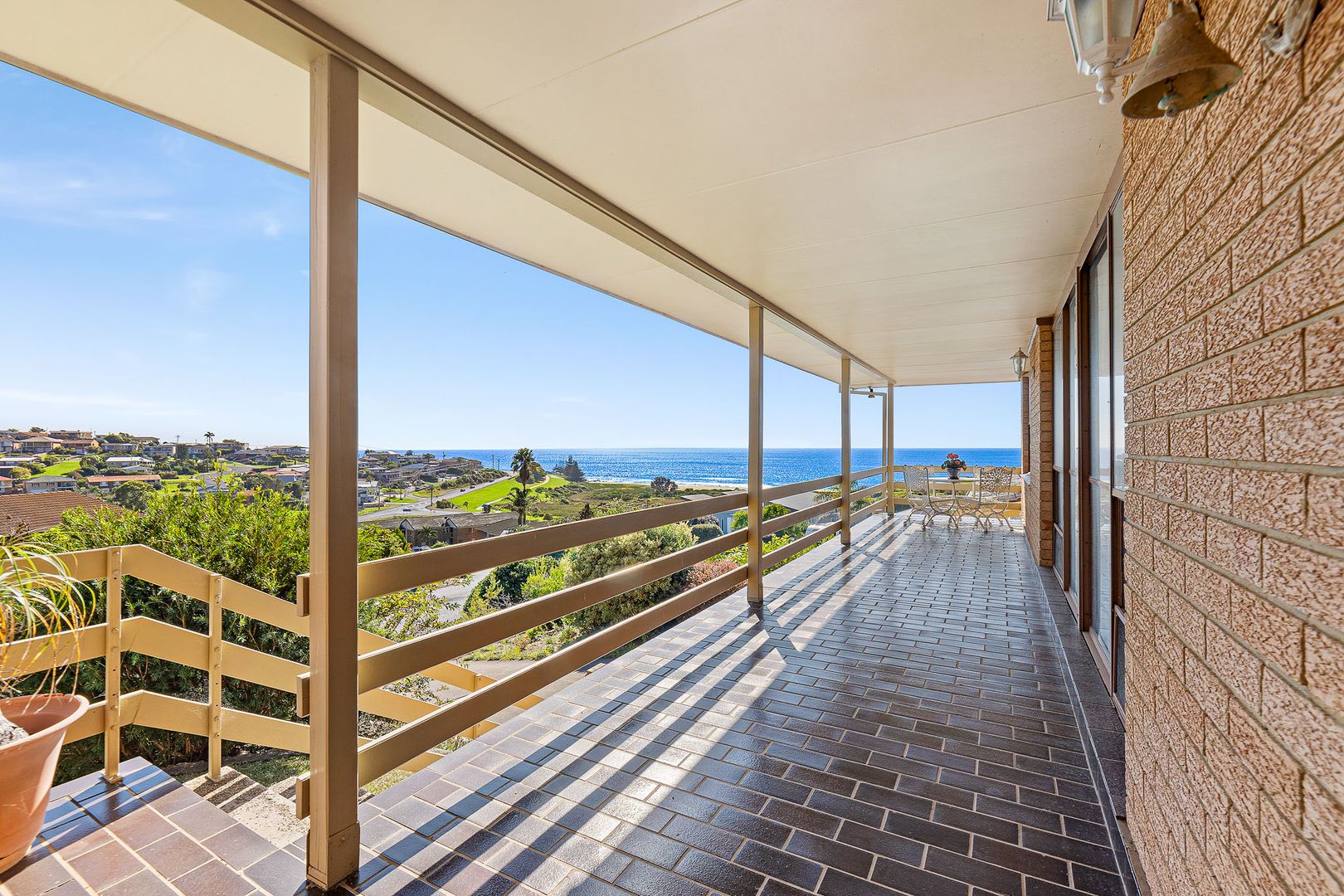 22 Warbler Crescent, North Narooma NSW 2546, Image 1