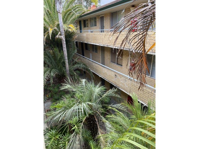2 bedrooms Apartment / Unit / Flat in 15/5 Kathleen Avenue MAYLANDS WA, 6051
