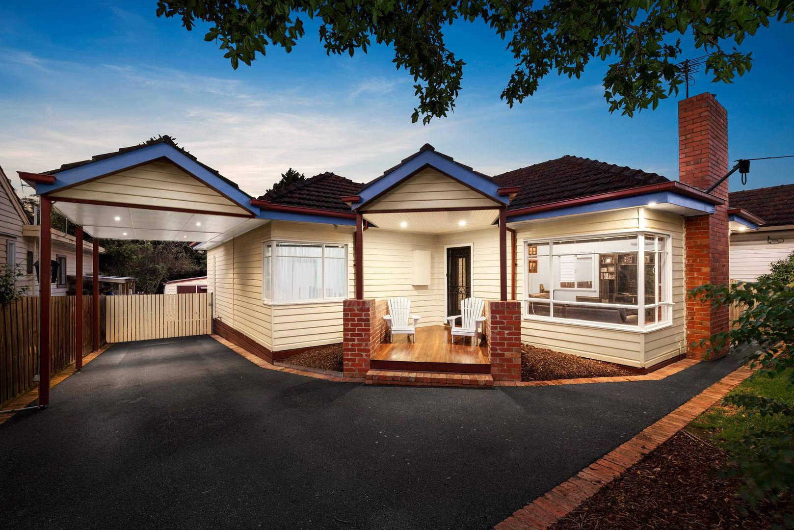 15 Eley Road, Box Hill South VIC 3128