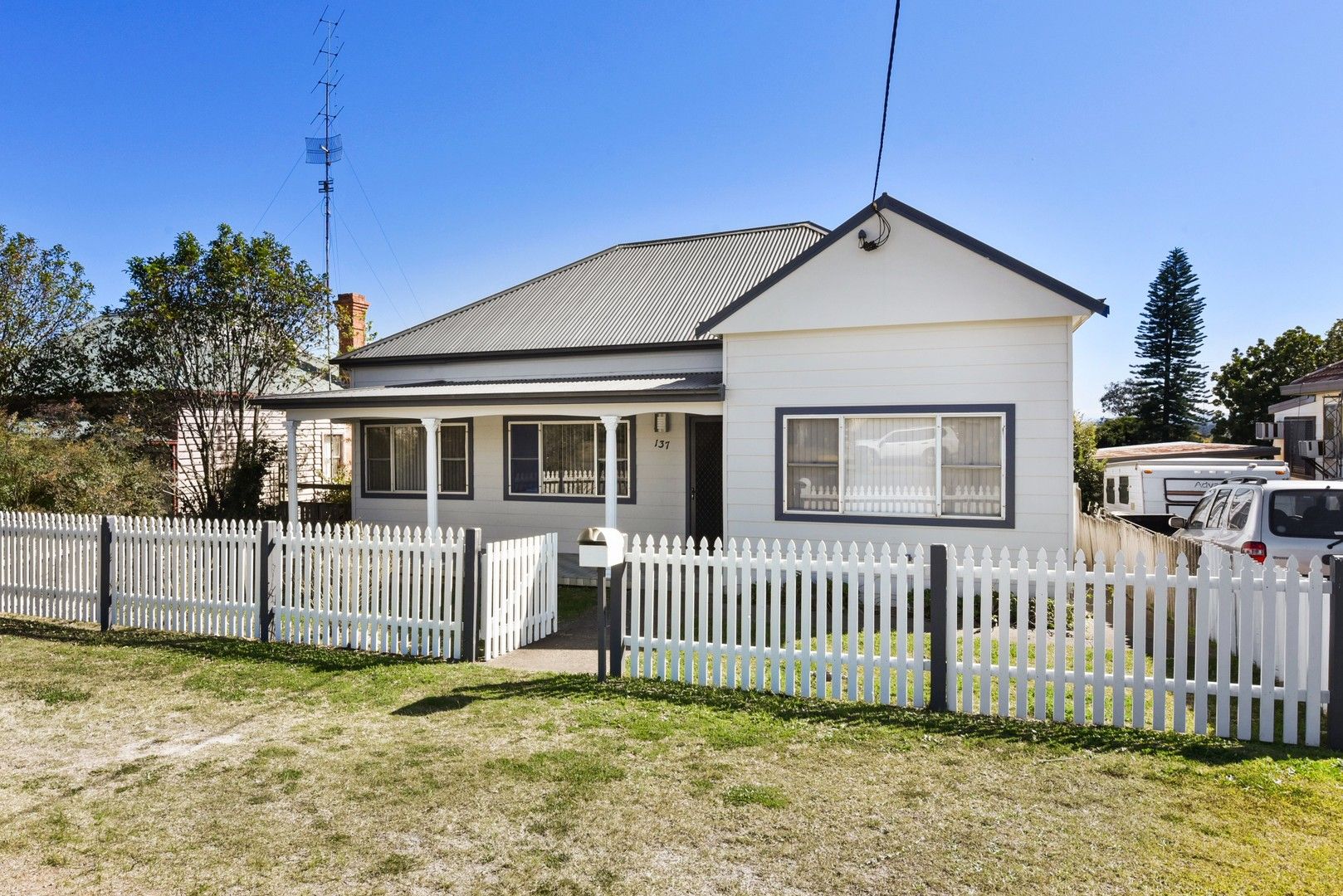 5 bedrooms House in 137 Maitland  Street KURRI KURRI NSW, 2327