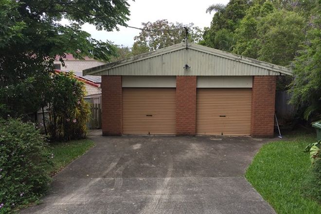 Picture of 6 Shillito Street, SOUTHPORT QLD 4215