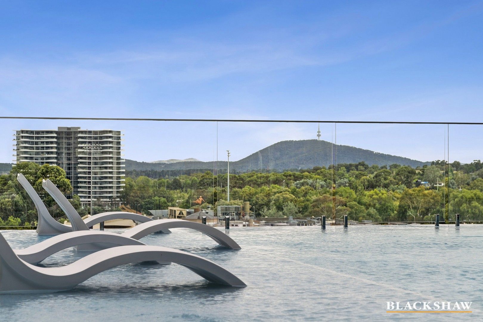 2 bedrooms Apartment / Unit / Flat in 811/15 Bowes Street PHILLIP ACT, 2606